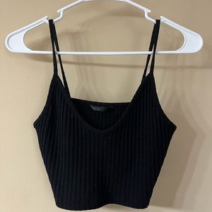 Black cropped tank top